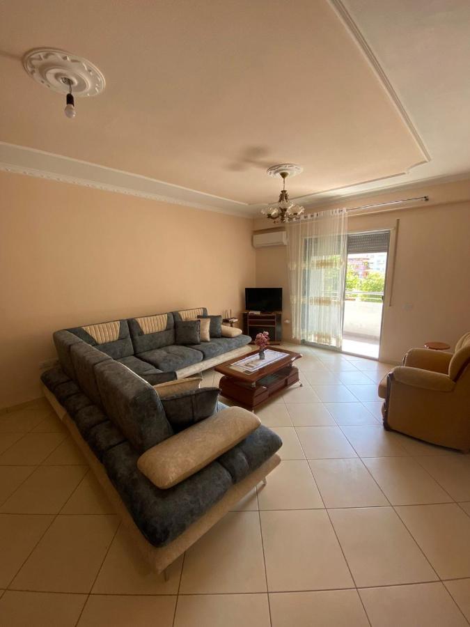 Saimir Apartaments Vlorë 外观 照片